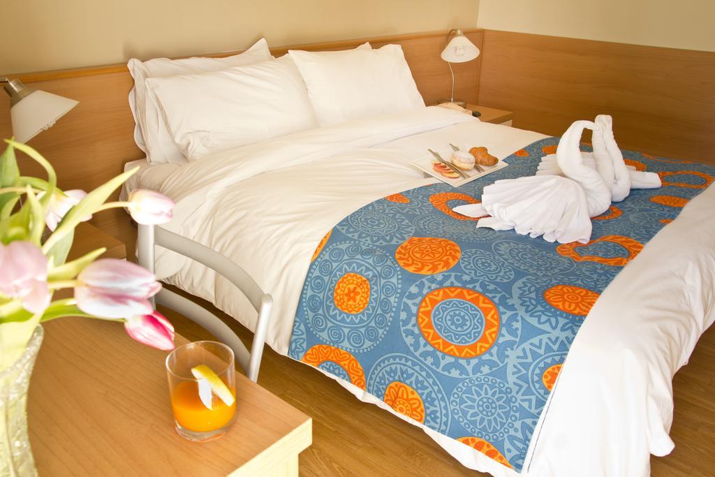 Hotel La Fenice Lignano Sabbiadoro Cameră foto
