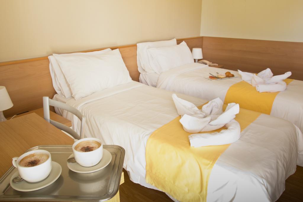 Hotel La Fenice Lignano Sabbiadoro Cameră foto